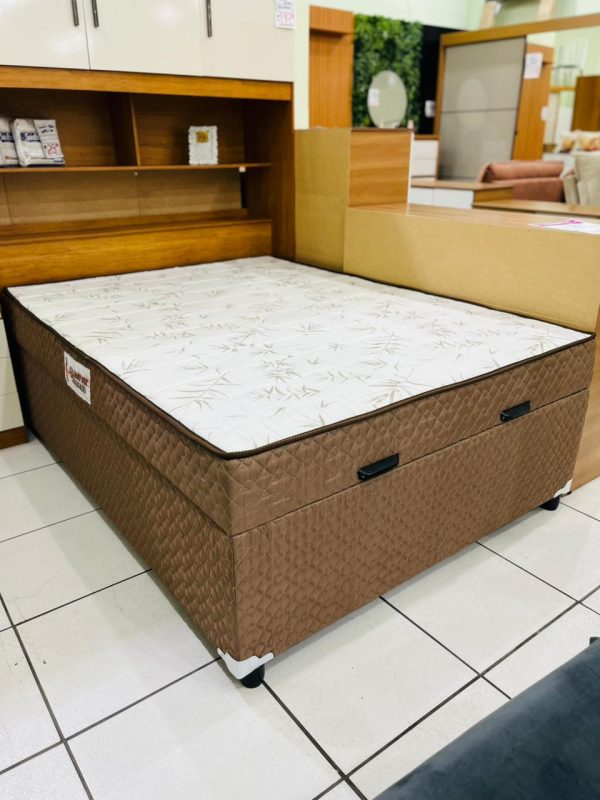 Cama Casal Baú Box Pasquale Espuma D28  Bege 1,38 x 1.88 x 55cm -PAROPAS