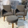 Conjunto 2 Poltronas Dalas e 01 Puff Veludo Marrom Light 255